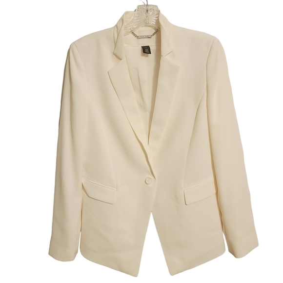 White House Black Market Jackets & Blazers - WHBM | Women's Classic Cream One Button Career Blazer (Size 6)